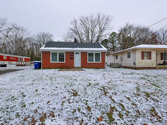 2nd image of 1116 Starke Ave