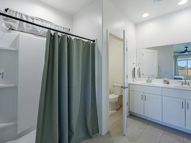 958 W Calle Las Varitas — Photo 21