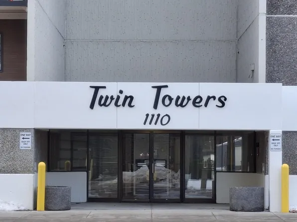 1110 3rd Ave N APT 704E, Fargo, ND 58102