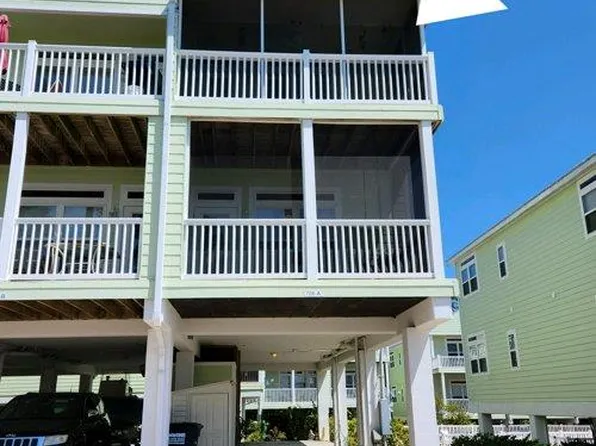 706A Howard St, Carrabelle, FL 32322