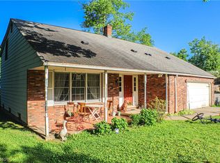7994 Osage Dr, Strongsville, OH 44149