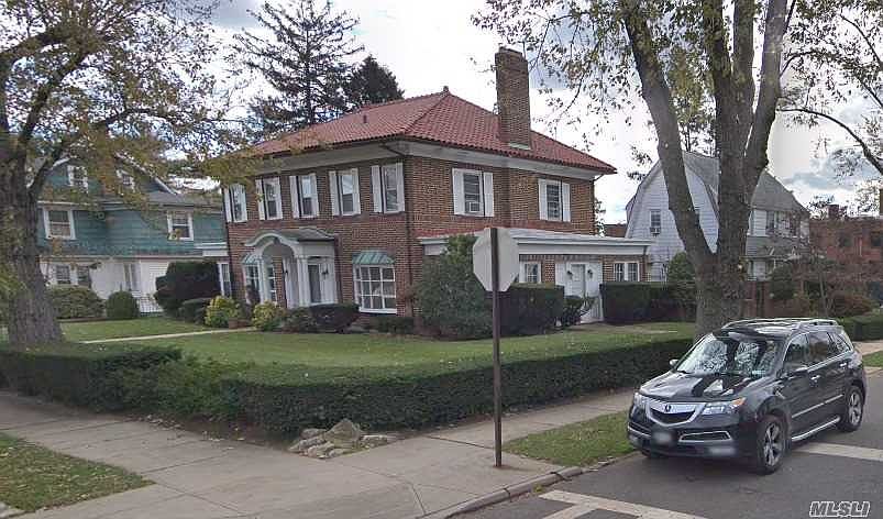 2nd image of 15704 35th Ave