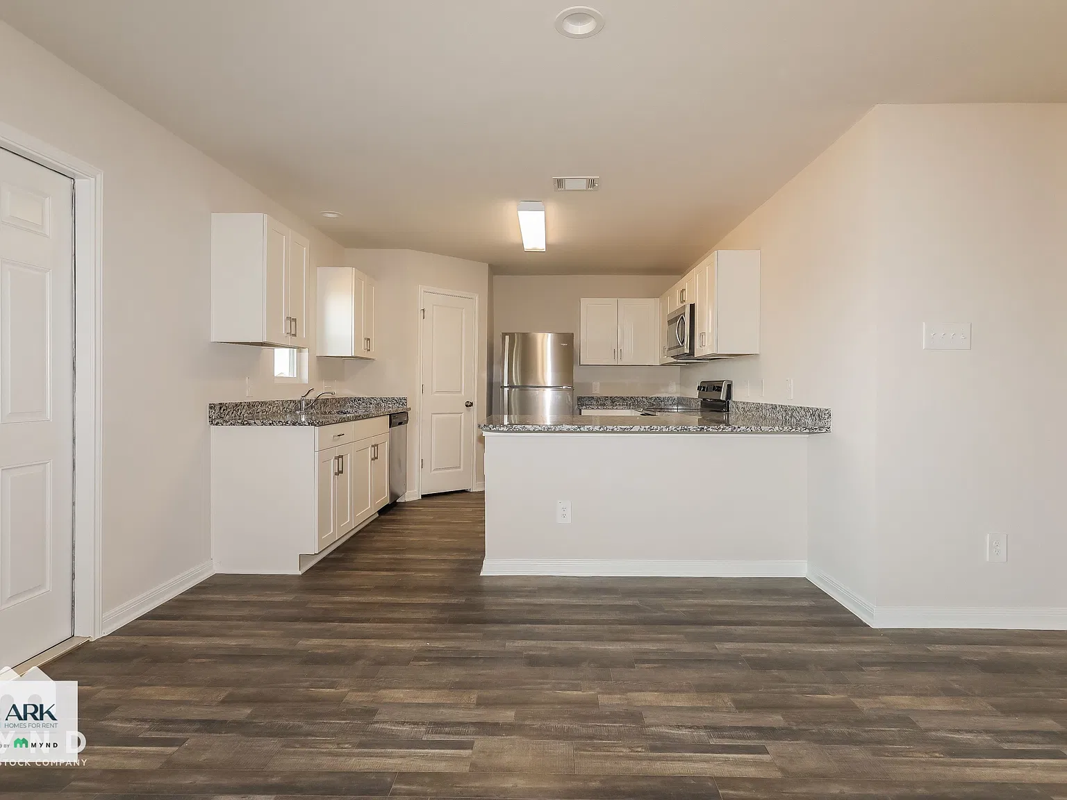 4 bed, 2.0 bath, 1603 sqft, $1,745 — Photo 4