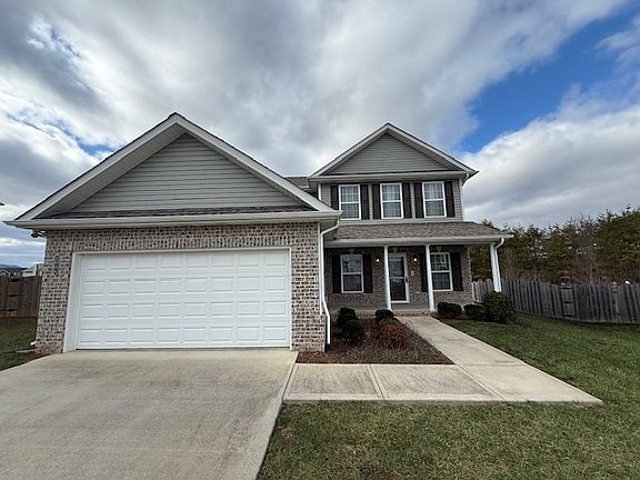 2nd image of 2604 Farmhouse Dr