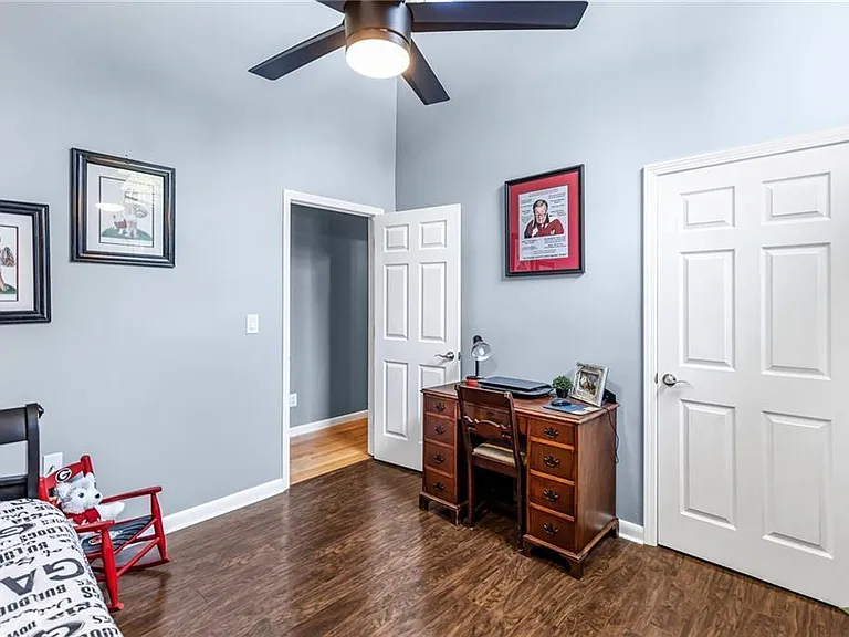 956 Pine Valley Rd — Photo 19