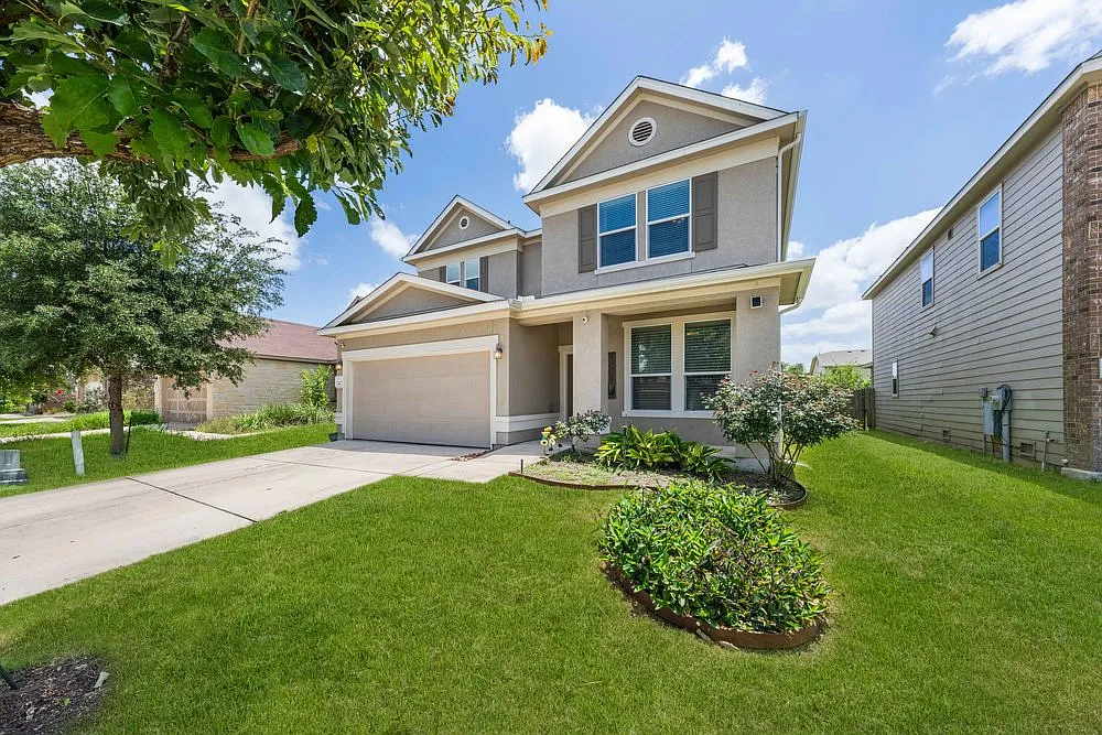 4 bed, 2689 sqft, $2,250 — Photo 2