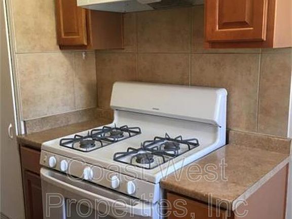2nd image of 3904 Witherby St