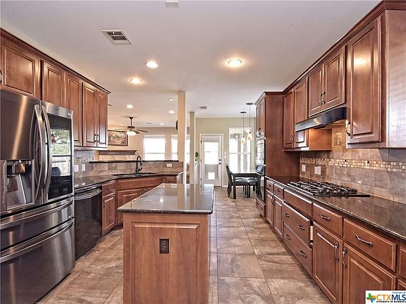 2nd image of 2744 Plantation Dr