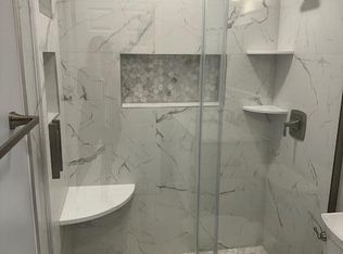 15 White Oak Ct, Howell, NJ 07731