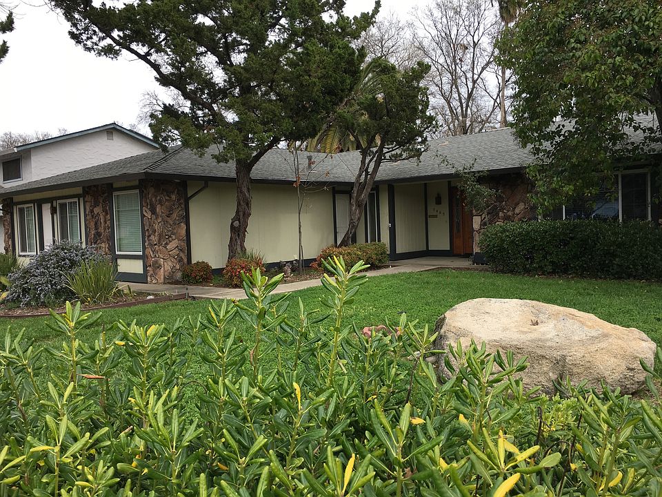 2nd image of 5465 Whitney Blvd