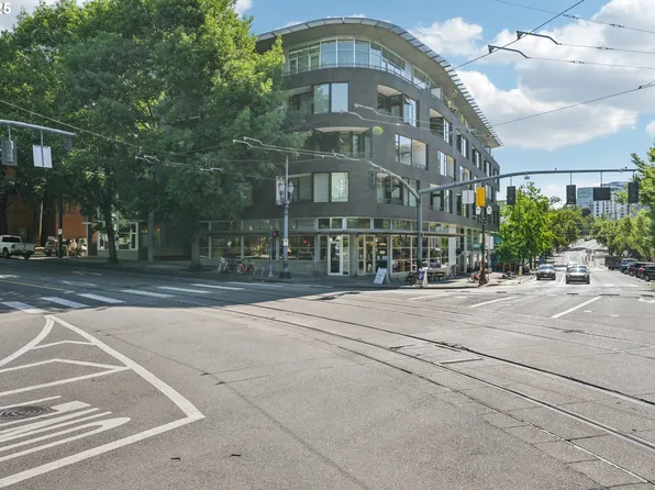 1234 SW 18th Ave APT 501, Portland, OR 97205