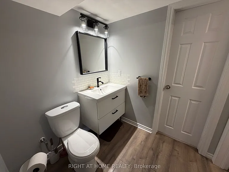 48 Langstone Cres #BASEMENT — Photo 10