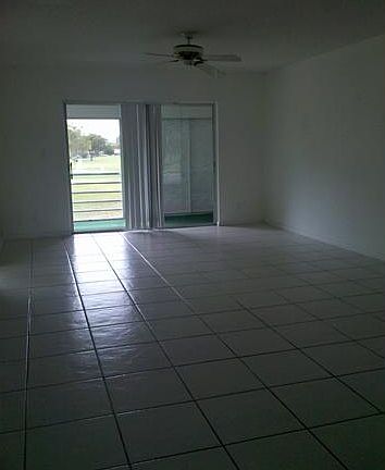 5th image of 4321 NW 9th Ave APT 202