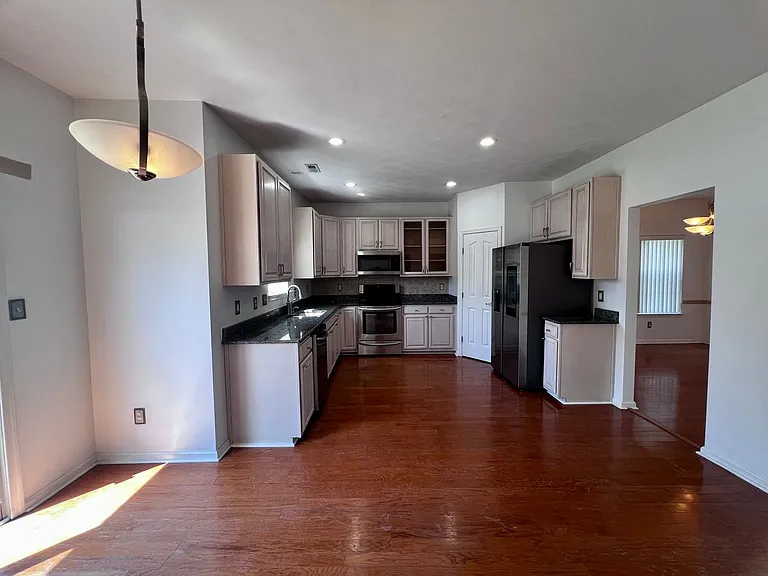 317 Big Pond Ln — Photo 10