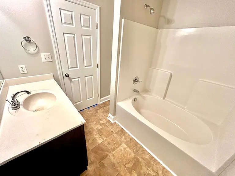 1089 Burwell Rd — Photo 38