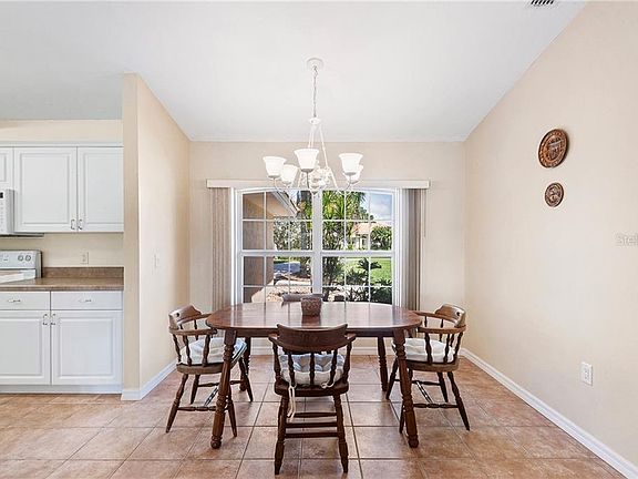 5th image of 128 Morning Glory Cir
