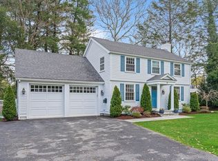 19 River Glen Rd, Wellesley, MA 02481