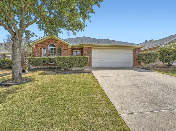 2917 Vicksburg Ln, Fort Worth, TX 76123