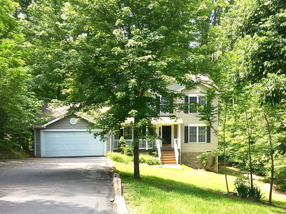 1st image of 8158 Reagan Dr