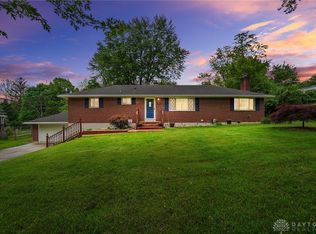 30 Pine Bluff Dr, Dayton, OH 45440