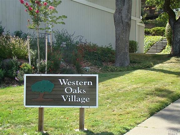 4th image of 1291 Redwood Blvd