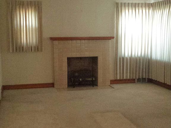 4th image of 108 Henson Ave