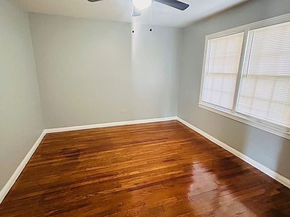 2nd image of 1112 N 34th St APT 105