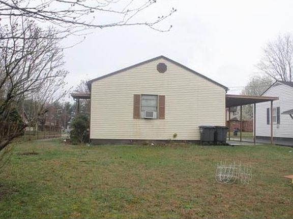 4th image of 1568 Redwood Dr
