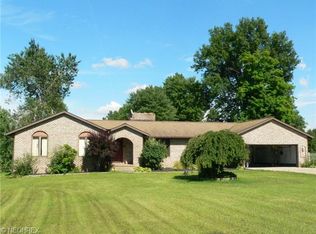 2948 Stroup Rd, Atwater, OH 44201