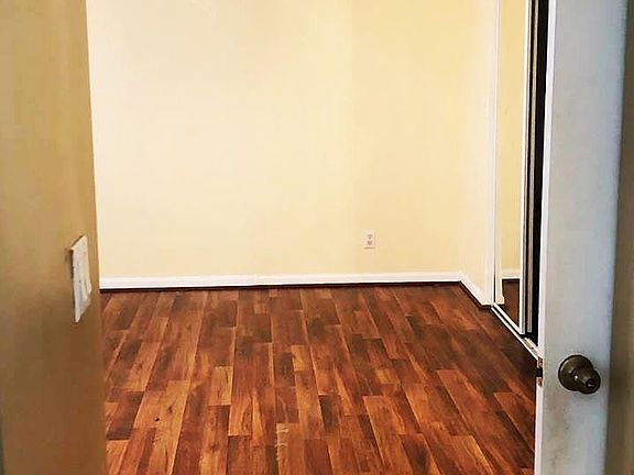 5th image of 4115 Meade Way #0