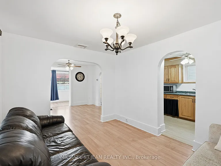 20 York St — Photo 16