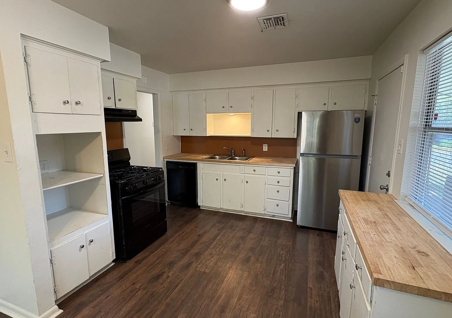 For Rent 27 Meldia Dr, Little Rock, AR 72209 — Photo 4
