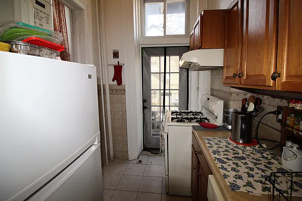 Rented by Compass | media 15