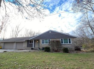 1564 Cedar Point Dr, Niles, MI 49120