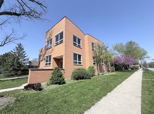 2201 N 77th Ave, Elmwood Park, IL 60707