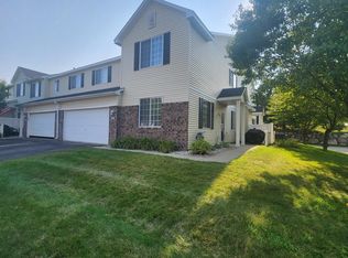 1816 Mockingbird Ave, Shakopee, MN 55379