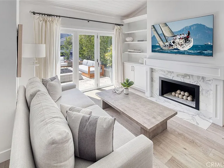 705 Larkspur Ave — Photo 7