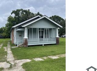 870 Prairie St, Beaumont, TX 77701