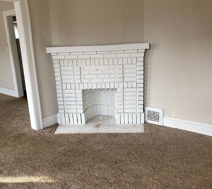 1st image of 12526 Union Ave APT 2