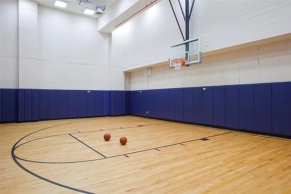 Rented by Douglas Elliman | media 22