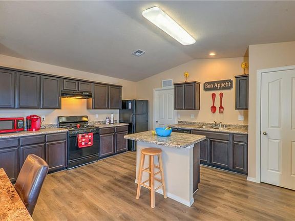 5th image of 14612 Escalera Dr