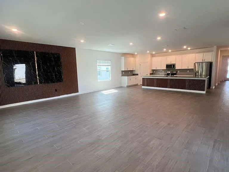 11701 Language Way — Photo 14