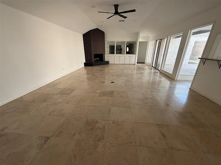 7822 Albin Ln — Photo 16