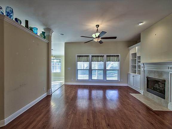 4th image of 4720 Plantation View Dr #11