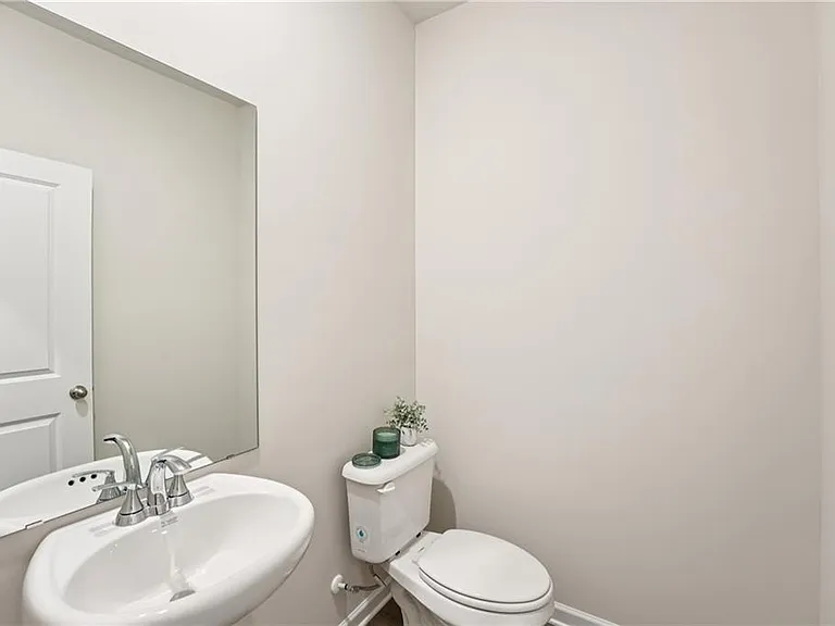 80 Proust Cir — Photo 25