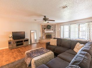 2801 Parrott Ave, Rosenberg, TX 77471