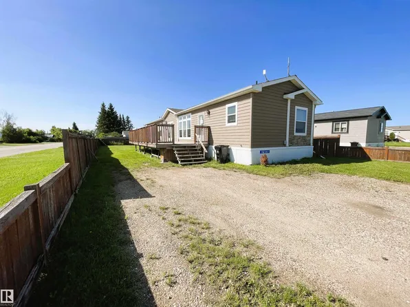 5102 51st Ave #1, Saint Paul, AB T0A 3A1
