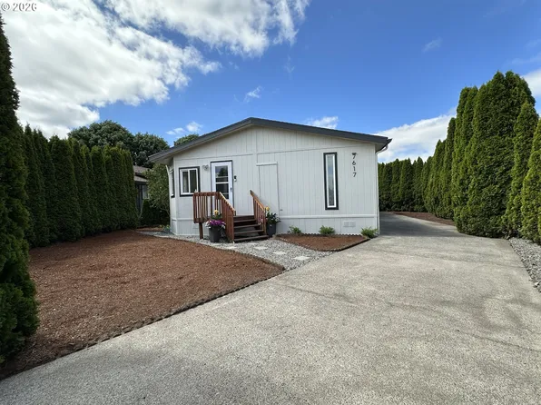 7617 NE 54th St, Vancouver, WA 98662