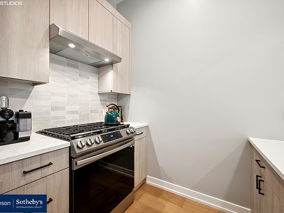 5th image of 7010 N Glenwood Ave #44-J