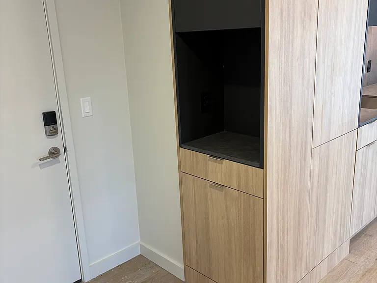 24 8th St #2C — Photo 12